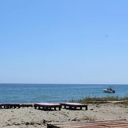 Hébergement de vacances Au Bord De Mer, Avec Vue Mer Et Accès Plage *